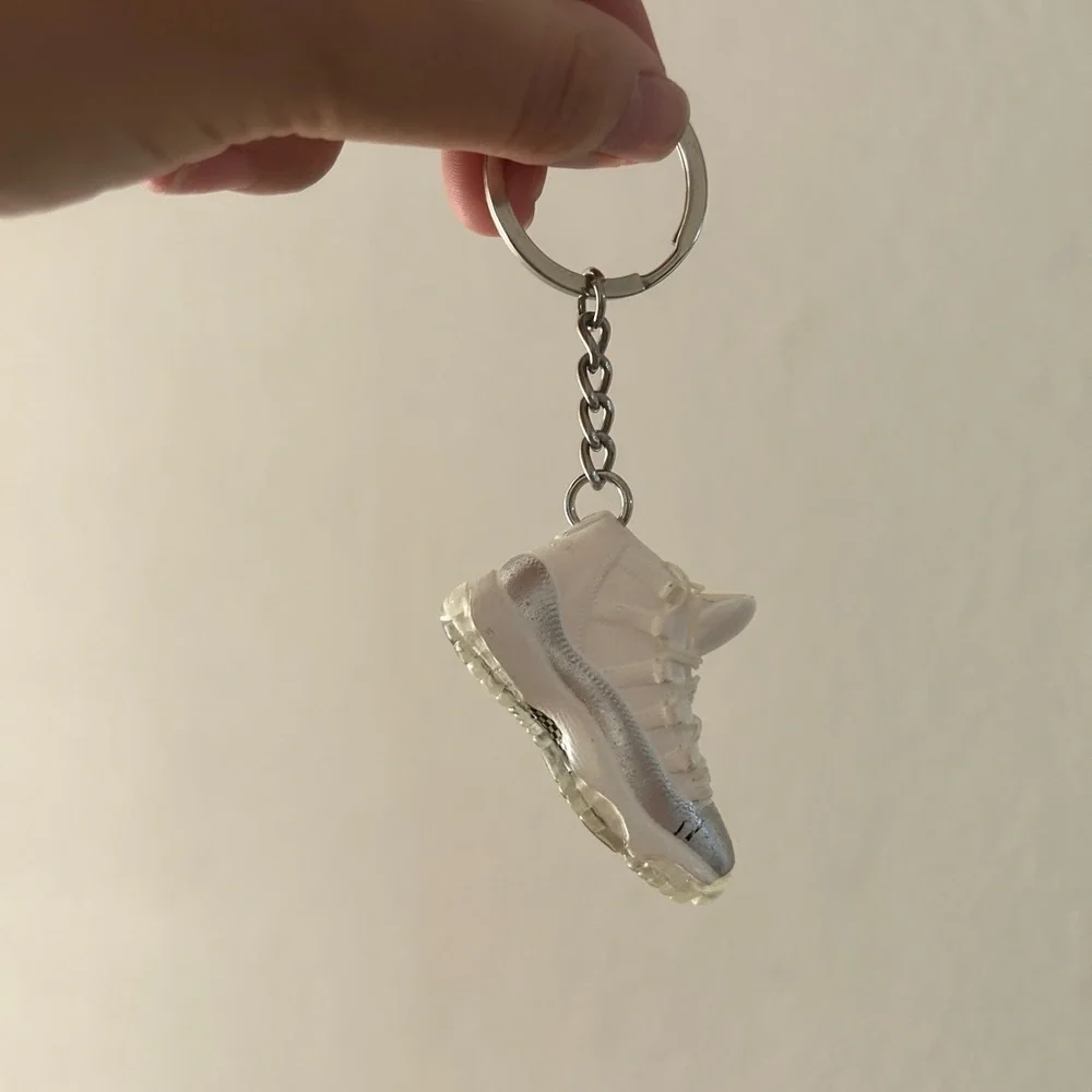 Air Jordan 11 Retro Sneaker Keychain – White/Silver, New